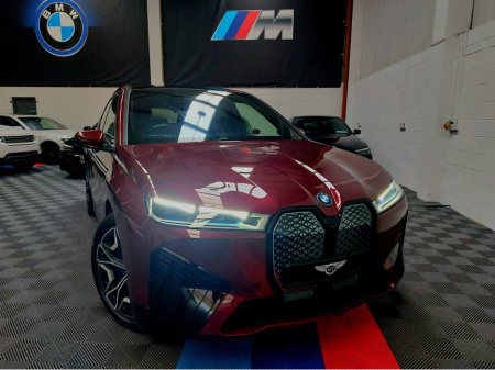 2022 BMW iX 222 IX INDIVIDUAL 40M SPORT EDITION  XDRIVE  (CRAZY SPEC) SPORT PACKAGE- HEAT COMFORT PACKAGE- ENHANCEMENT PACKAGE -INDULGENCE PACKAGE --- TECH PLUS PACKAGE - DRIVER ASSIST PROF PACKAGE - PARK PLUS P €44,995