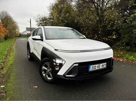 2023 Hyundai Kona 1.0 T-GDI Signature €29,950
