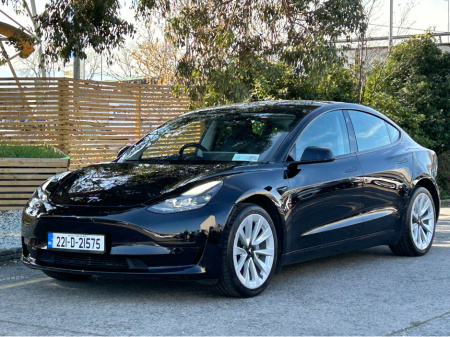 2022 Tesla Model 3 4DR AUTO €28,800