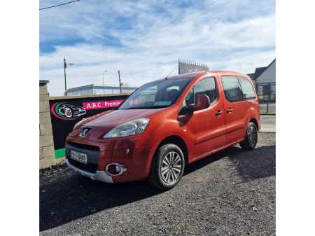2011 Peugeot Partner Tepee  €4,950