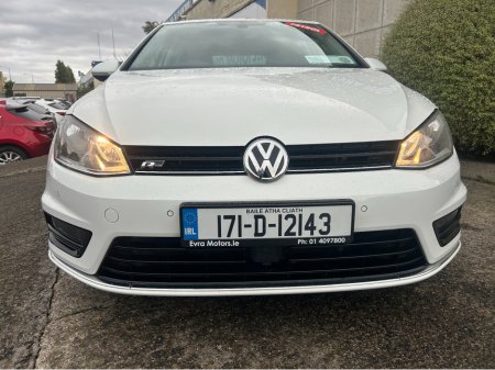 2017 Volkswagen Golf 1.2 TSI R-LINE STYLING 110HP 5DR **FULL LEATHER** HEATED SEATS** PARKING CAMERA** €17,950