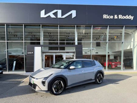 2025 Kia EV4 DEMO EV4 5HB Earth K3 LR 5DR Auto €45,950