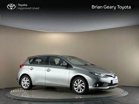 2017 Toyota Auris HYBRID LUNA