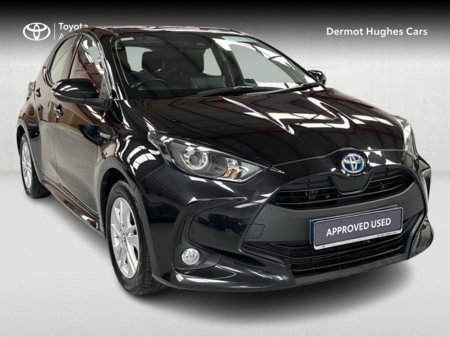 2021 Toyota Yaris hybrid luna Auto