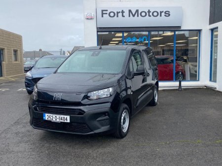 2025 Fiat Doblo SWB 1 5 100HP 650KG 4DR