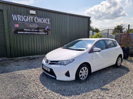 2015 Toyota Auris D-4D 90 (1.4) 5Dr Terra €8,950