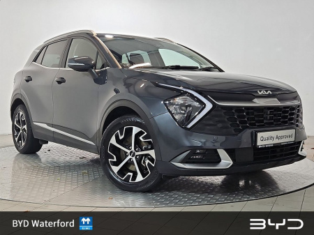 2023 Kia Sportage *1.6 Petrol Hybrid* - Reverse Camera, Heated Steering Wheel, Heated Seats Front & Back , Apple & Android CarPlay