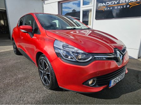 2015 Renault Clio IV DYNAMIQUE 1.2 PET 7 4DR PETROL €8,950