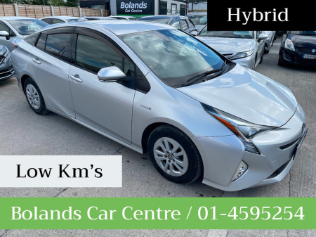 2018 Toyota Prius HYBRID 1.8 AUTOMATIC 5DR MODEL  www.bolandscarcentre.ie €15,900