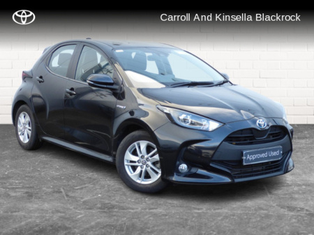 2021 Toyota Yaris Hybrid Luna