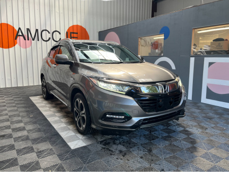 2019 Honda Vezel 1.5 HYRBID / 69k KMs / HEATED SEATS , REVERSE CAMERA & MORE