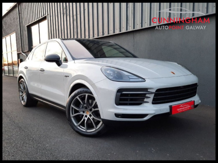 2023 Porsche Cayenne Coupe 3.0 V6 Platinum Edition e-hybrid