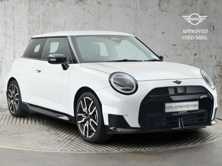 2024 MINI Hatch Cooper E €31,900