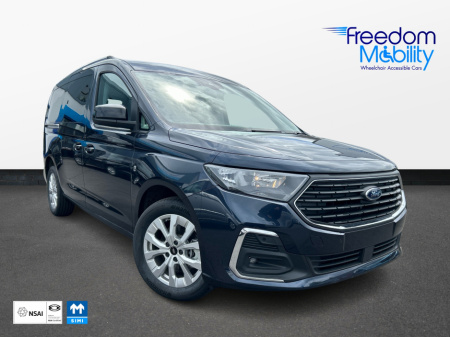 2025 Ford Tourneo Connect auto wheelchair. PMC Holder.