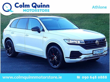 2019 Volkswagen Touareg 3.0 TDI - 231BHP - 4MOTION - Heated Steering Wheel - Electric Boot - Reverse Camera - Flat Bottom Steering Wheel - Privacy Windows - Heated Seats €43,995