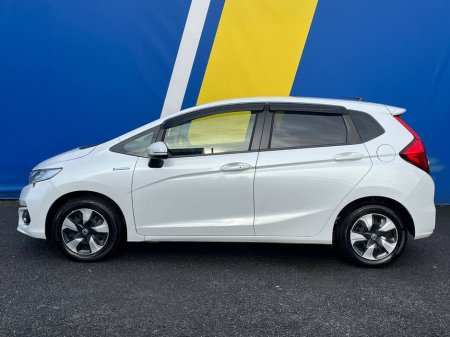 2019 Honda Fit L-PACKAGE 1.5 HYBRID // FULL SERVICE HISTORY // ADAPTIVE CRUISE CONTROL // DIGITAL CLUSTER €13,750