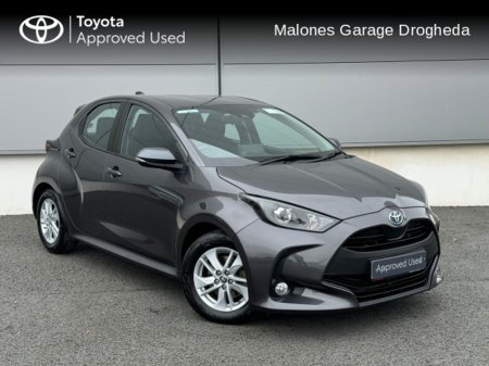 2021 Toyota Yaris 1.5 Hybrid Luna Call Now : 041 980 2420