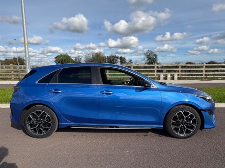 2025 Kia Ceed 1.0 GTL MY25, *warranty till 2032* *3 year AA* Bluetooth, Apple CarPlay, Alloy Wheels, Reversing Camera, Rear Parking Sensors, Touch Screen Infota