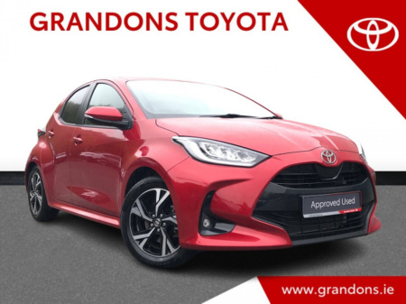 2024 Toyota Yaris YARIS HYBRID 1.5 L-SPORT
