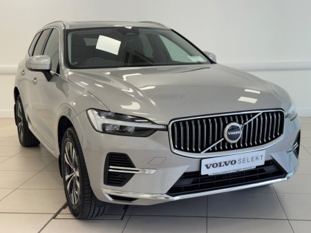 2023 Volvo XC60 T6 Recharge PHEV 350hp AT8 Plus Bright