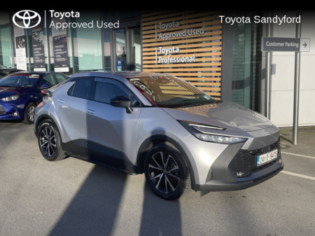 2024 Toyota C-HR NEW MODEL HYBRID SPORT // SIDE STEPS // HEATED SEATS // APPLE CARPLAY/ANDROID AUTO // WIND DEFLECTORS FULL WARRANTY €36,945