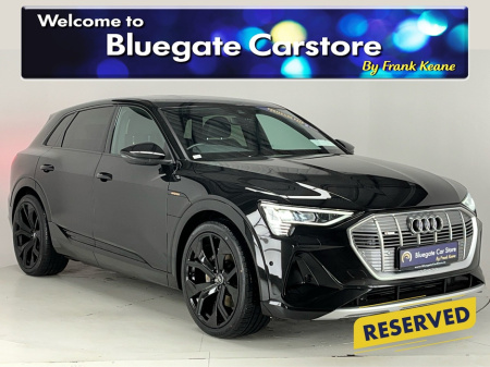 2022 Audi e-tron S LINE 50 QUATTRO NEW 22 INCH ALLOYS**BLACK LEATHER INTERIOR**FRONT HEATED ELECTRIC SEATS**DIGITAL DASH**TOUCH SCREEN INFOTAINMENT**APPLE CARPLAY**REVERSE CAMERA**PARKING SENSORS**ELECTRIC TAILGATE** €37,995