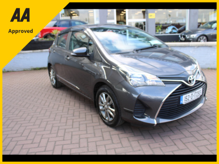 2015 Toyota Yaris 1.0 AURA 5DR HATCHBACK // FORMER LADY OWNER WITH ONLY 77000 KMS // IN AS NEW CONDITION // BUY WITH CONFIDENCE AA AND SIMI APPROVED DEALER 2025 // ALL TRADE INS WELCOME //