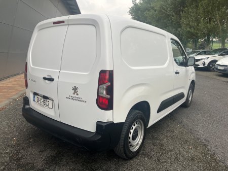 2021 Peugeot Partner  €13,950