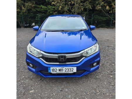 2018 Honda Grace DAA-GM4 €15,950