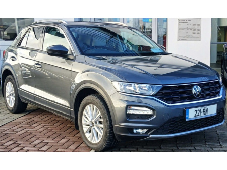 2022 Volkswagen T-Roc Design 2.0 TDI 115bhp *REARVIEW CAMERA, HEATED FRONT SEATS, CALL US TODAY*