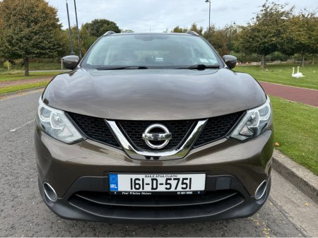 2016 Nissan Qashqai LOW MILEAGE HIGH PEC WITH PAN ROOF €11,990