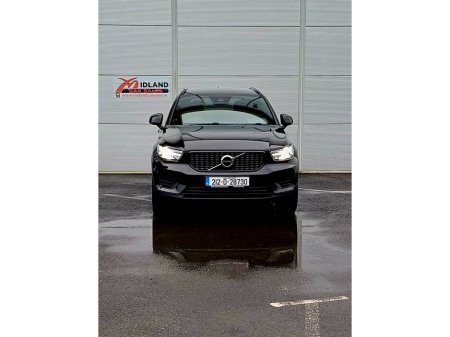 2021 Volvo XC40 1.5 T4 R -DESIGN RECHARGE €32,800
