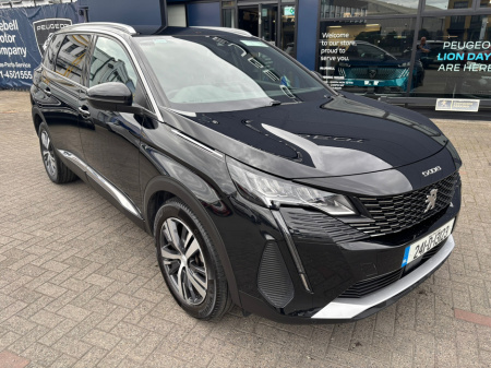 2024 Peugeot 5008  €47,950