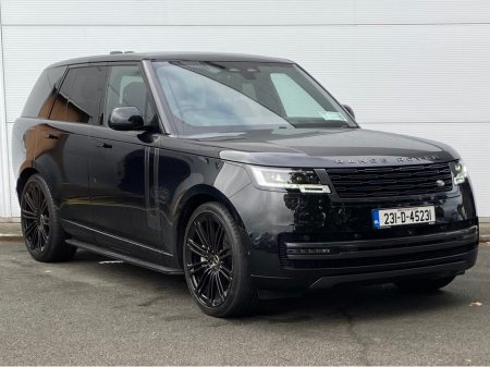 2023 Land Rover Range Rover N1 5 SEAT P440E SE