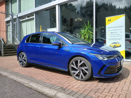 2022 Volkswagen Golf 1.5 TSI 130HP R-Line €28,950