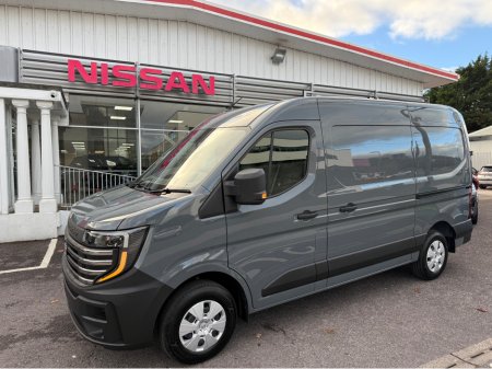 2026 Nissan Interstar Free Towbar & Ply-lining L2H2 150 bhp SV Premium