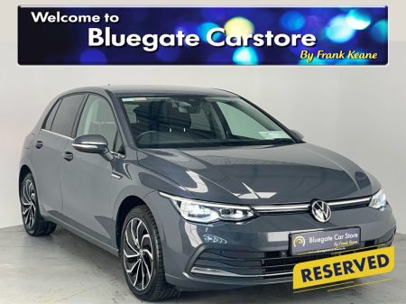 2020 Volkswagen Golf STYLE 1.5 TSI MHEV 150HP**DIGITAL DASH**TOUCH SCREEN MEDIA DISPLAY**SATNAV**APPLECARPLAY**KEYLESS START**FRONT & REAR PARKING SENSORS**REVERSE CAMERA**17"ALLOYS**ISOFIX**FINANCE AVAILABLE** €23,995