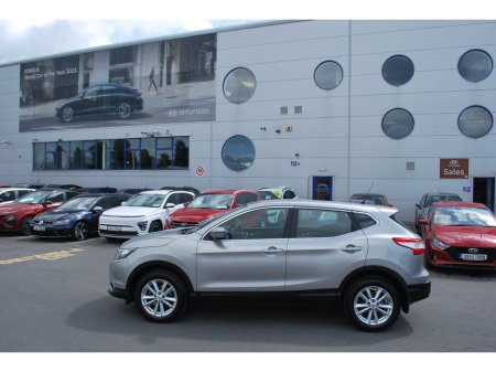 2015 Nissan Qashqai 1.2 PET SV €11,950