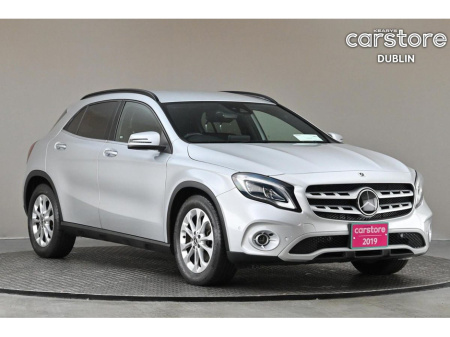 2019 Mercedes-Benz GLA Class GLA 180 *POWERED TAILGATE*HALF LEATHER*REVERSE CAM*PARK SENSORS* €28,888