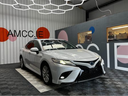 2019 Toyota Camry 2.5 HYBRID / 91k KMs / Reverse Camera, Cruise Control & More