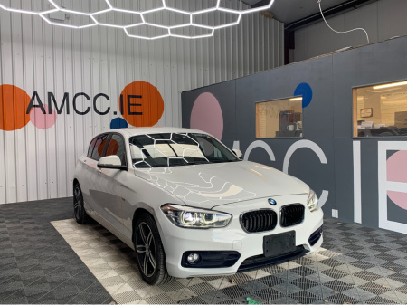 2015 BMW 1 Series BMW 1 Series 120i STYLE AUTOMATIC / ONLY 22k KMs! / Reverse Camera