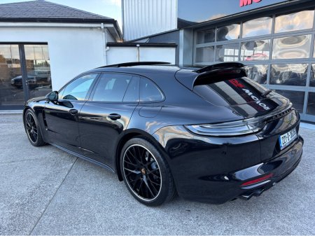 2022 Porsche Panamera 2.9 V6 E-Hybrid 4 Platinum Edition Sport Turismo 5dr (462 ps) €84,900