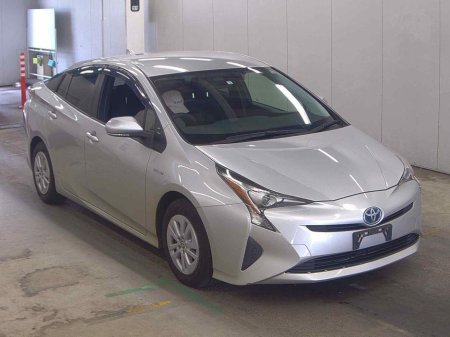 2017 Toyota Prius COMING SOON / HYBRID / AUTO / FINANCE