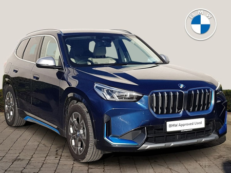 2023 BMW iX1 xDrive30 xLine €41,995