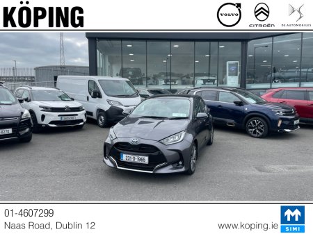 2023 Toyota Yaris 1.5 PLATINUM 4DR AUTO // HIGH SPEC PLATINUM AUTO // ONLY 11000 KMS!!!