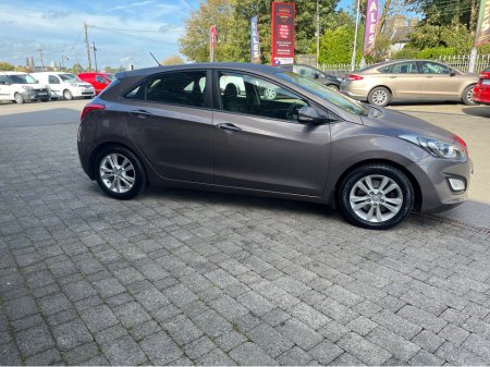 2014 Hyundai i30 1.6 CRDI  AUTO DELUXE 4DR €9,950