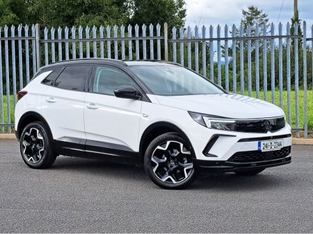 2024 Opel Grandland GS 1.2TURBO 130BHP 8 SPEED AUTOMATIC €34,950