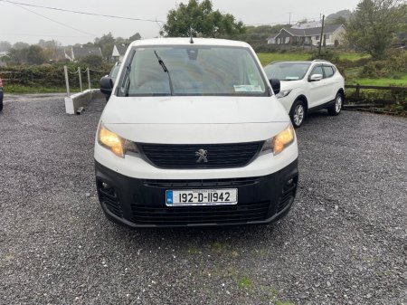 2019 Peugeot Partner  €10,500