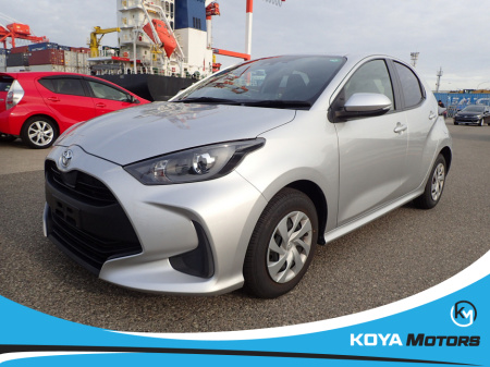 2021 Toyota Yaris 1.0 PETROL AUTOMATIC SPORT X // BRAND NEW UPGRADED WHEEL AND TYRE PACKAGE INCLUDED // PRIVACY PACK // REVERSING CAMERA // BLUETOOTH MEDIA // LANE ASSIST // IDEAL STARTER CAR // VERY ECONOMICAL €16,950