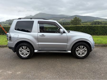 2015 Mitsubishi Pajero 3.2 Di-D SWB Commercial 2DR